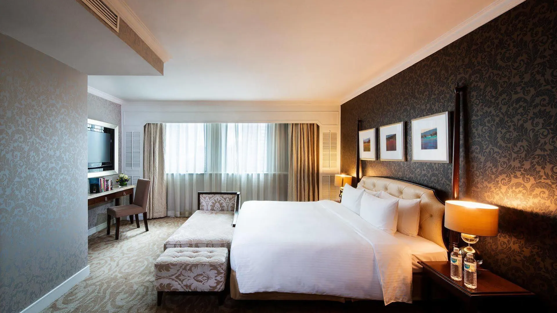 Vibe Hotel Singapore Orchard 4*,